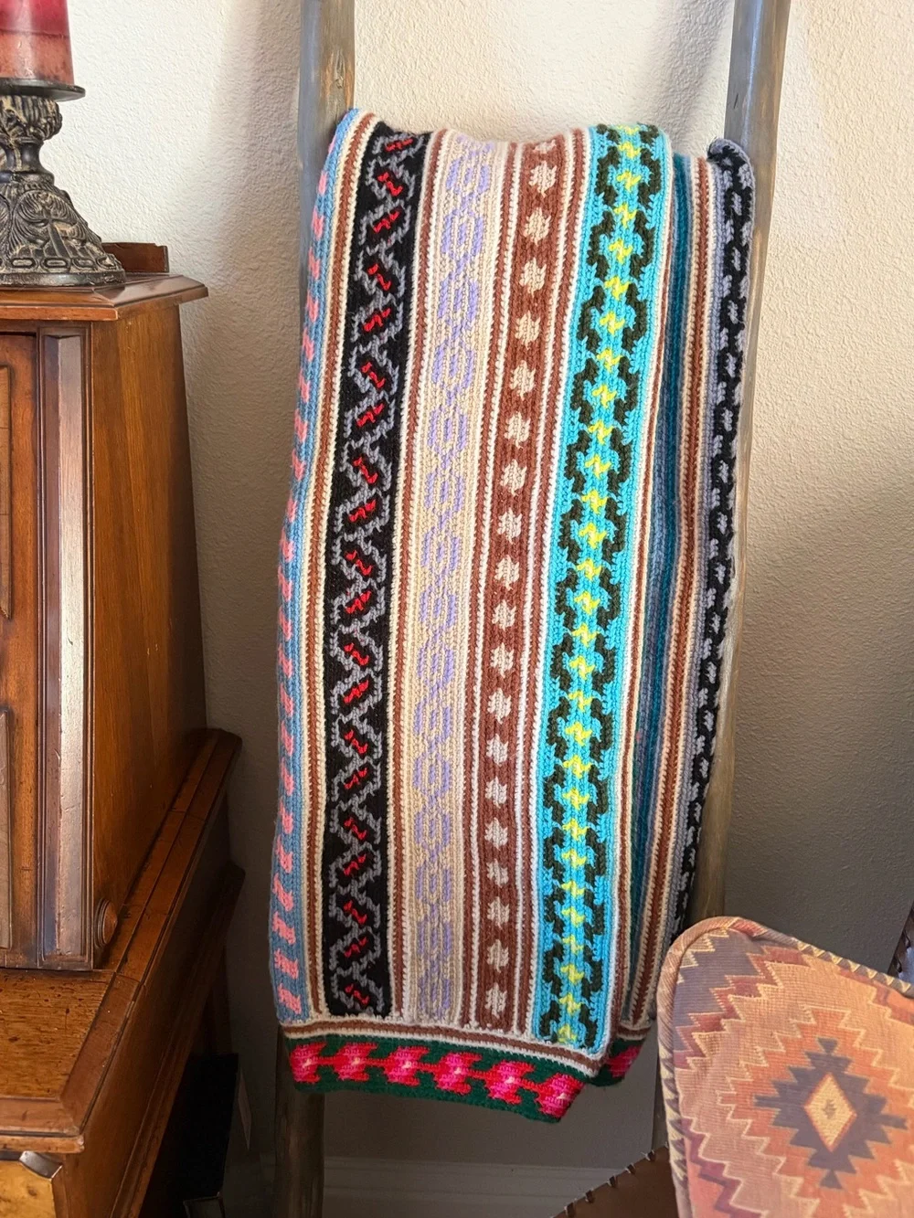 VTG Handmade Southwestern Cabin Boho Folk Art Knit Afghan Throw Blanket 51x61
